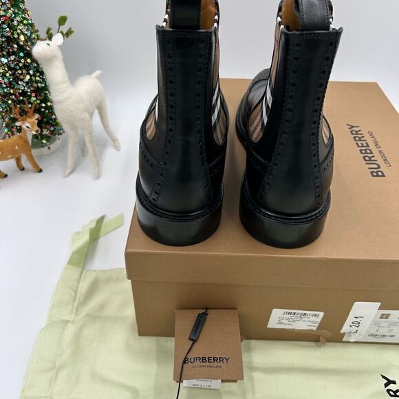 Men’s Burberry vintage check leather Chelsea boots size 42 made in Italy main image 5